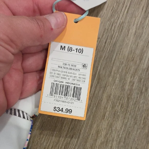 Kona Sol White Floral One Piece Swimsuit Size Medium NWT - Picture 2 of 4